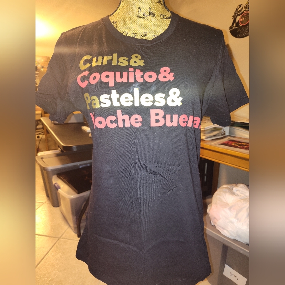 Curls coquito pasteles & Noche buena tshirt